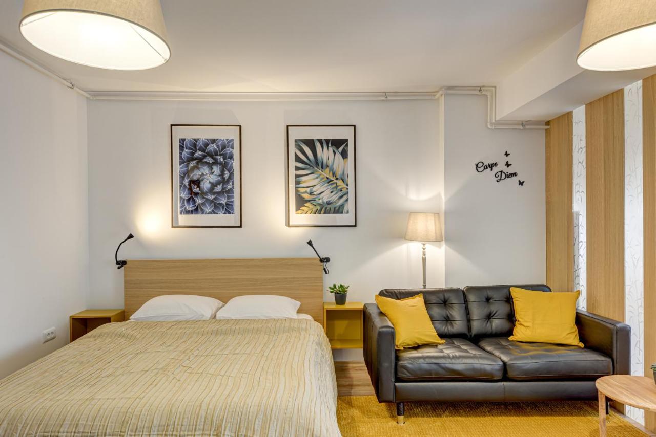 Bucharest Airport Suites & Villas 奥托佩尼 外观 照片