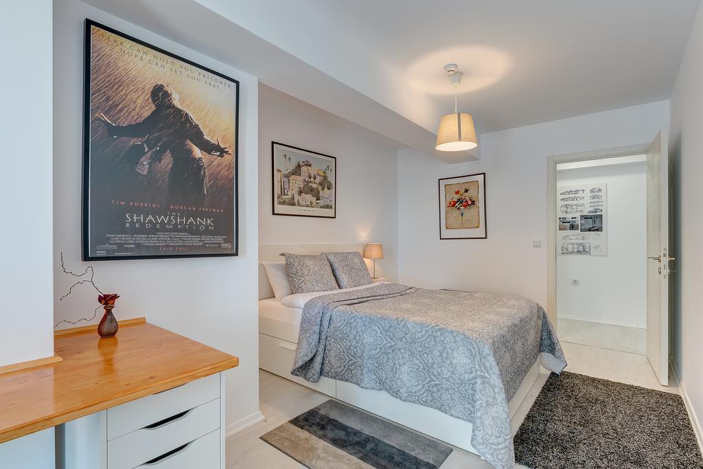Bucharest Airport Suites & Villas 奥托佩尼 外观 照片